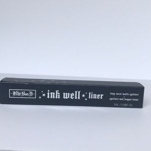 Kat Von D ink well liner